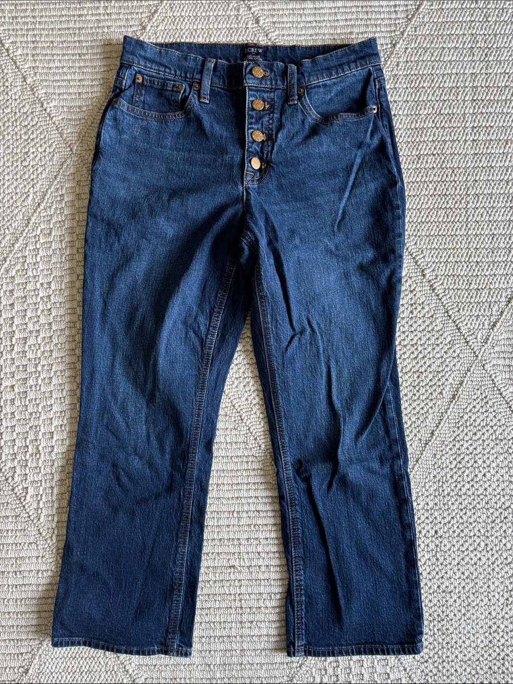 Mid Rise Flare Crop Button-Fly Women’s Jeans - Dark Blue